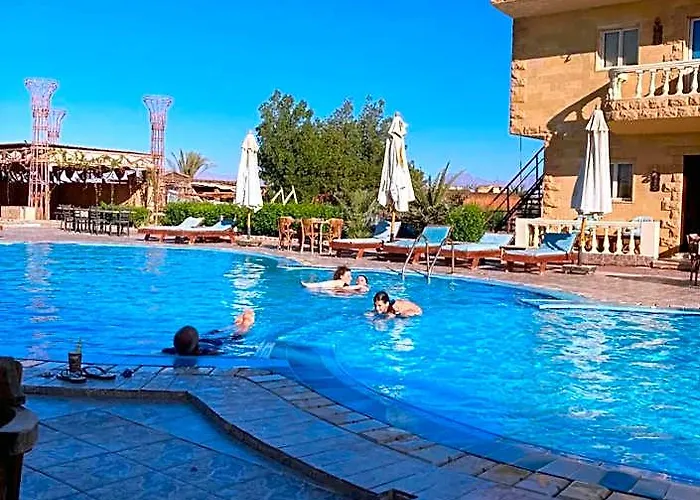 Resort Ciao 2*